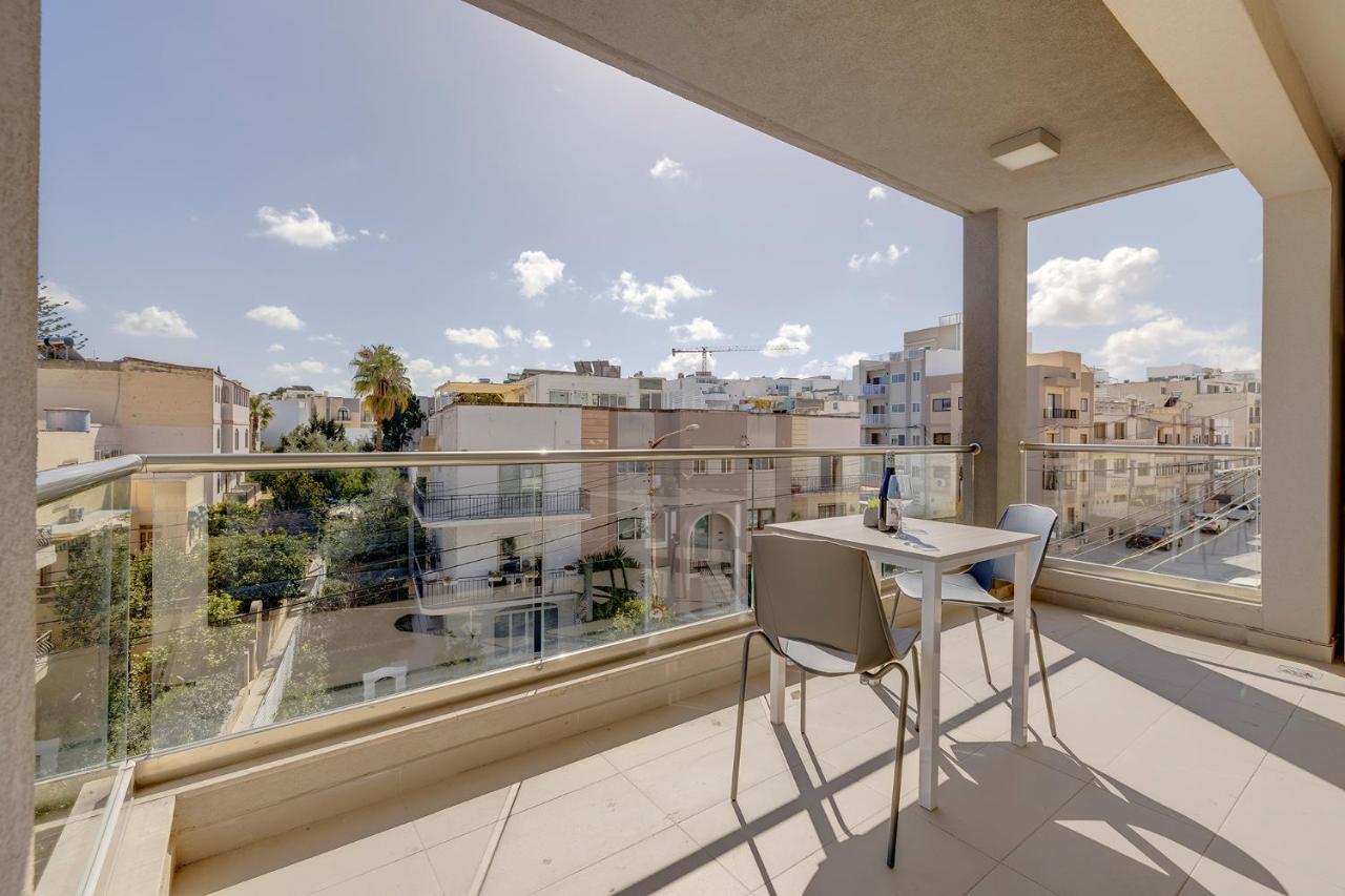 Modern 1Br Apartment In Central St Julian'S Saint Julian's Екстериор снимка