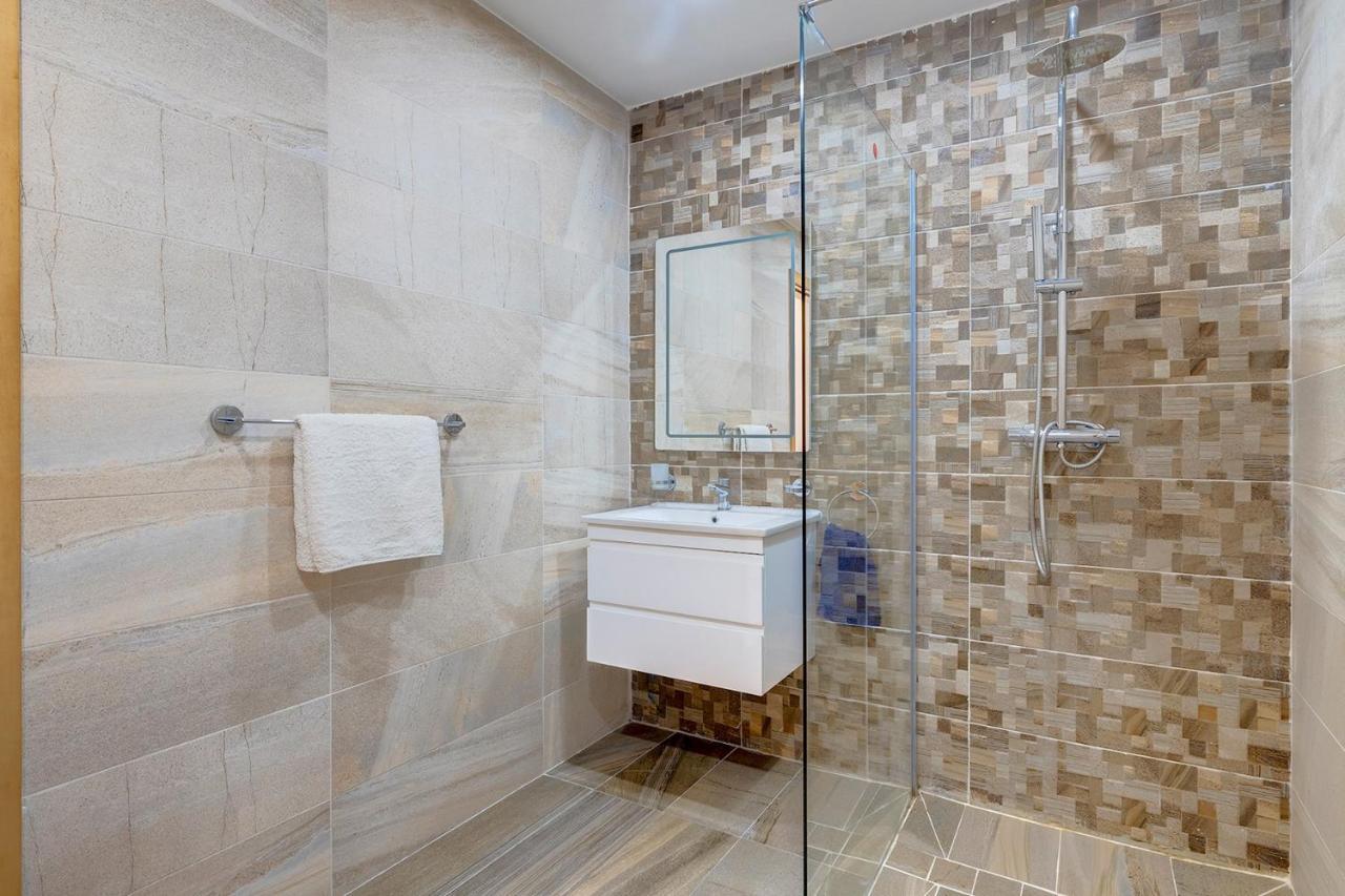 Modern 1Br Apartment In Central St Julian'S Saint Julian's Екстериор снимка