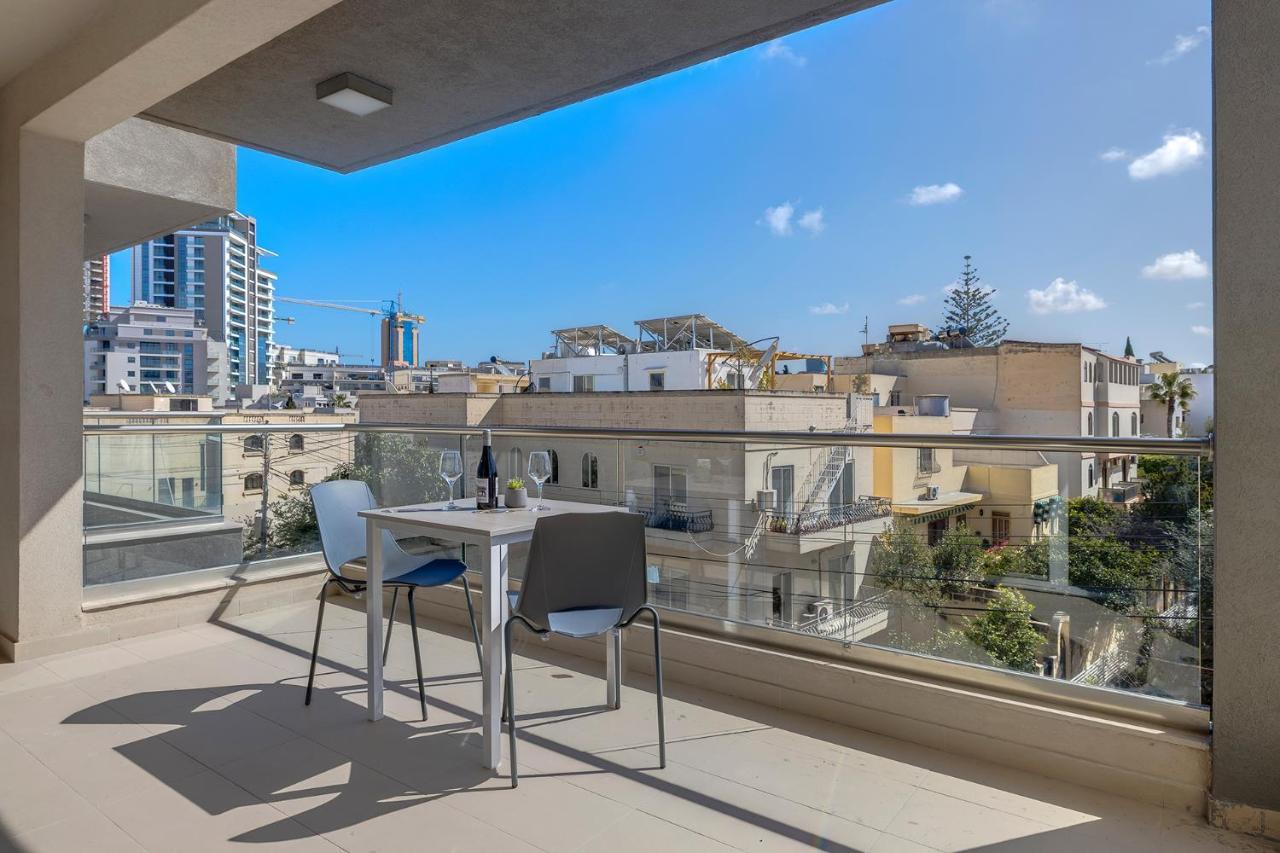 Modern 1Br Apartment In Central St Julian'S Saint Julian's Екстериор снимка
